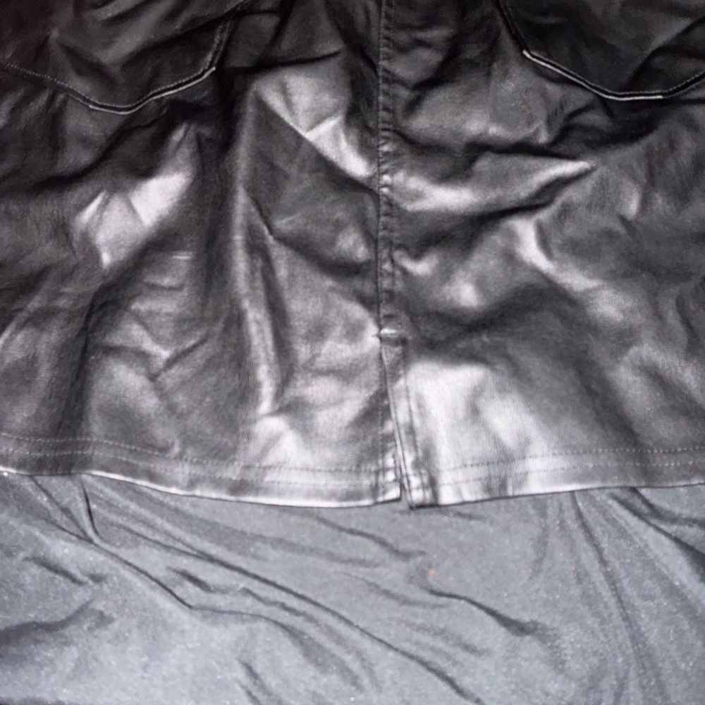 Black Mini Skirt - Picture 7 of 7